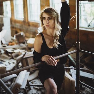 Meet your Posher, Avery